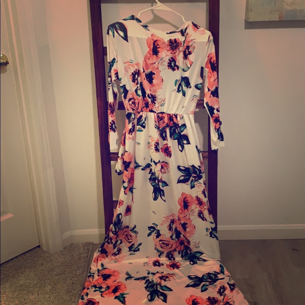 Long sleeve maxi dress